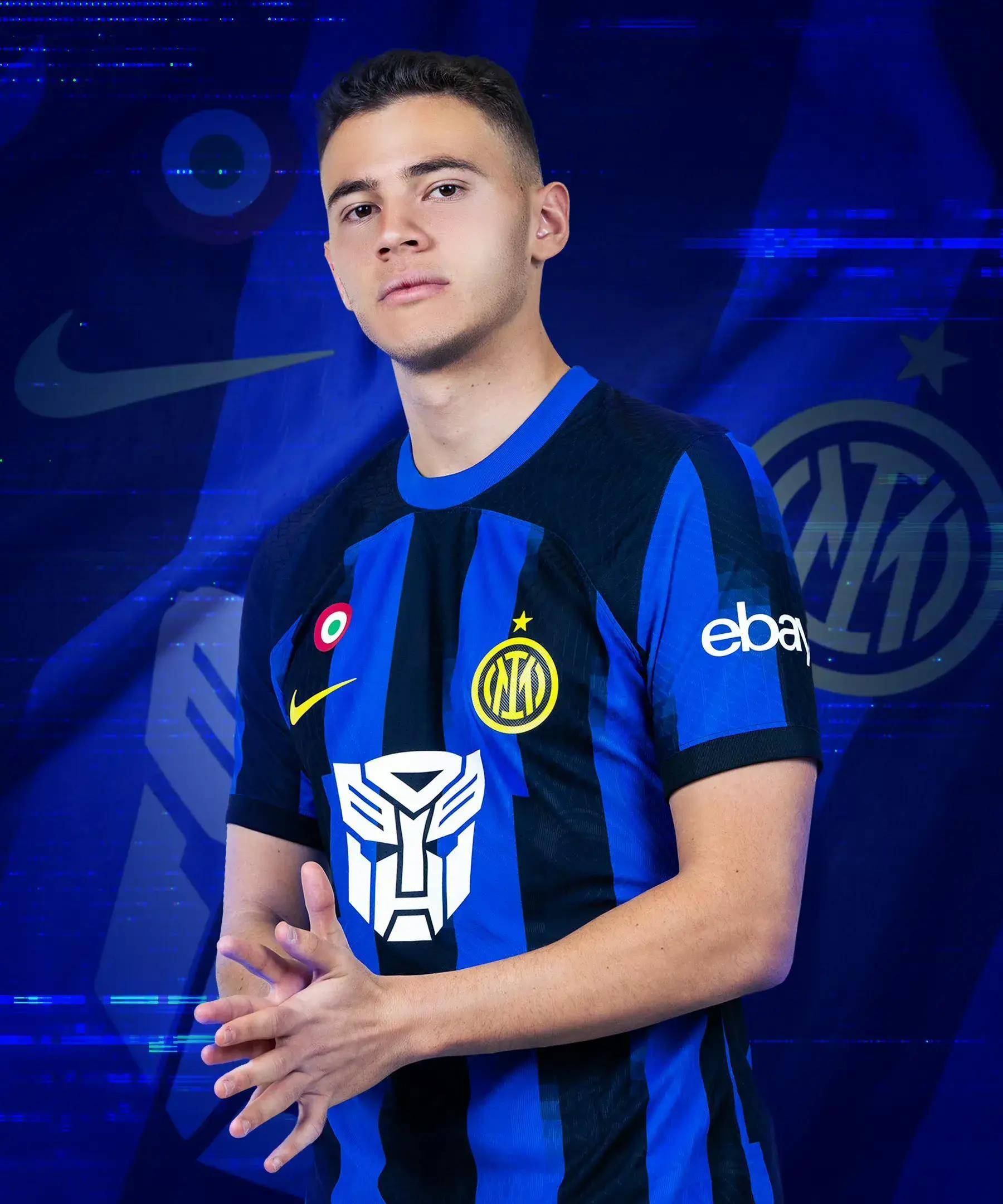 记者：申花今日奔赴天津，战津门虎应该会面临破密集防守难题（记者：申花今日启程赴津，迎战津门虎或将遭遇密集防守考验）